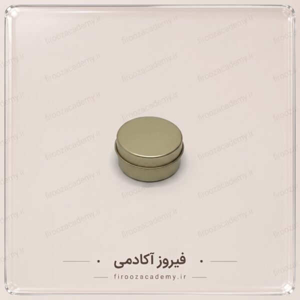 قوطی کوتاه کوچک طلایی